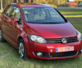 Красный Фольксваген Гольф Плюс, объемом двигателя 1.4 л и пробегом 177 тыс. км за 5999 $, фото 1 на Automoto.ua