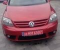 Красный Фольксваген Гольф Плюс, объемом двигателя 1.4 л и пробегом 235 тыс. км за 6900 $, фото 21 на Automoto.ua