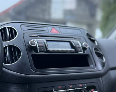 Червоний Фольксваген Golf Plus, об'ємом двигуна 1.4 л та пробігом 190 тис. км за 6600 $, фото 6 на Automoto.ua