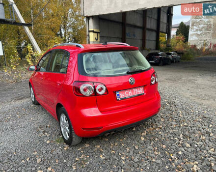 Червоний Фольксваген Golf Plus, об'ємом двигуна 1.4 л та пробігом 256 тис. км за 7800 $, фото 4 на Automoto.ua