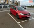 Червоний Фольксваген Golf Plus, об'ємом двигуна 1.4 л та пробігом 241 тис. км за 7200 $, фото 1 на Automoto.ua