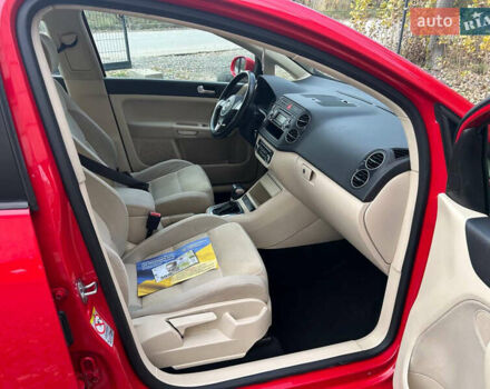 Червоний Фольксваген Golf Plus, об'ємом двигуна 1.4 л та пробігом 256 тис. км за 7800 $, фото 12 на Automoto.ua