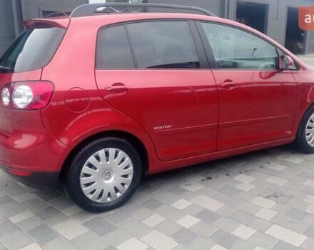 Красный Фольксваген Гольф Плюс, объемом двигателя 1.4 л и пробегом 235 тыс. км за 6900 $, фото 4 на Automoto.ua