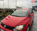 Красный Фольксваген Гольф Плюс, объемом двигателя 1.6 л и пробегом 195 тыс. км за 5999 $, фото 2 на Automoto.ua