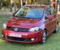 Красный Фольксваген Гольф Плюс, объемом двигателя 1.4 л и пробегом 177 тыс. км за 5999 $, фото 3 на Automoto.ua