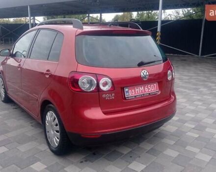 Красный Фольксваген Гольф Плюс, объемом двигателя 1.4 л и пробегом 235 тыс. км за 6900 $, фото 16 на Automoto.ua