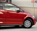 Красный Фольксваген Гольф Плюс, объемом двигателя 1.4 л и пробегом 93 тыс. км за 9300 $, фото 5 на Automoto.ua