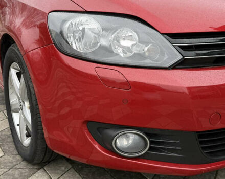 Красный Фольксваген Гольф Плюс, объемом двигателя 1.4 л и пробегом 161 тыс. км за 8700 $, фото 26 на Automoto.ua