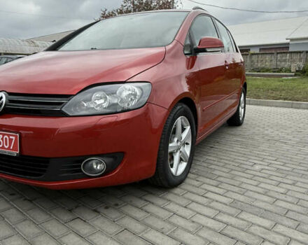 Красный Фольксваген Гольф Плюс, объемом двигателя 1.4 л и пробегом 161 тыс. км за 8700 $, фото 14 на Automoto.ua