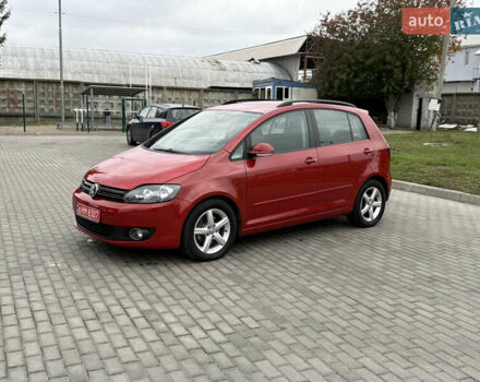 Красный Фольксваген Гольф Плюс, объемом двигателя 1.4 л и пробегом 161 тыс. км за 8900 $, фото 38 на Automoto.ua