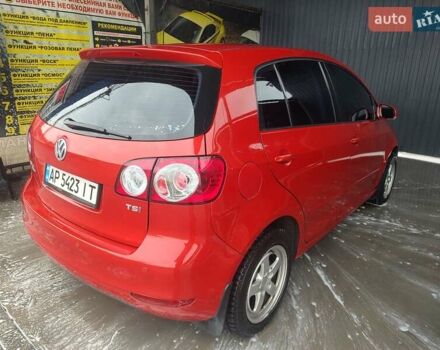 Красный Фольксваген Гольф Плюс, объемом двигателя 1.39 л и пробегом 100 тыс. км за 8700 $, фото 7 на Automoto.ua
