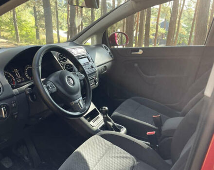 Червоний Фольксваген Golf Plus, об'ємом двигуна 1.6 л та пробігом 220 тис. км за 7100 $, фото 14 на Automoto.ua