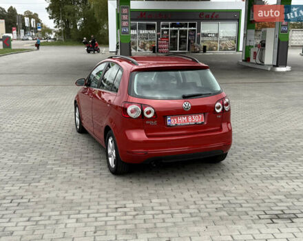Красный Фольксваген Гольф Плюс, объемом двигателя 1.4 л и пробегом 161 тыс. км за 8900 $, фото 26 на Automoto.ua