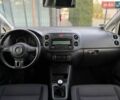 Червоний Фольксваген Golf Plus, об'ємом двигуна 1.4 л та пробігом 168 тис. км за 7300 $, фото 54 на Automoto.ua