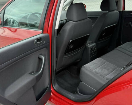 Красный Фольксваген Гольф Плюс, объемом двигателя 1.4 л и пробегом 161 тыс. км за 8900 $, фото 47 на Automoto.ua