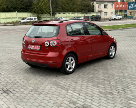 Красный Фольксваген Гольф Плюс, объемом двигателя 1.4 л и пробегом 161 тыс. км за 8900 $, фото 5 на Automoto.ua