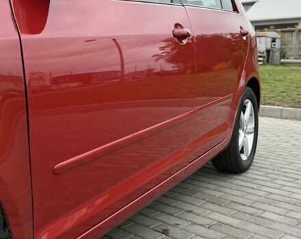 Красный Фольксваген Гольф Плюс, объемом двигателя 1.4 л и пробегом 161 тыс. км за 8900 $, фото 37 на Automoto.ua