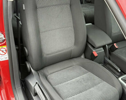 Красный Фольксваген Гольф Плюс, объемом двигателя 1.4 л и пробегом 161 тыс. км за 8900 $, фото 55 на Automoto.ua