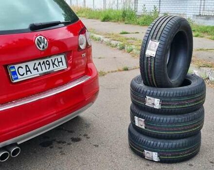 Фольксваген Гольф Плюс 2010 в Черкассах на Automoto.ua Красный Фольксваген Гольф Плюс, объемом двигателя 1.4 л и пробегом 193 тыс. км за 8650 $, фото 100 на Automoto.ua