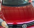 Красный Фольксваген Гольф Плюс, объемом двигателя 1.4 л и пробегом 175 тыс. км за 7800 $, фото 1 на Automoto.ua