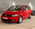 Червоний Фольксваген Golf Plus, об'ємом двигуна 1.2 л та пробігом 200 тис. км за 6400 $, фото 2 на Automoto.ua