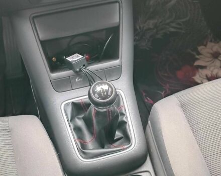 Красный Фольксваген Гольф Плюс, объемом двигателя 1.8 л и пробегом 298 тыс. км за 5780 $, фото 17 на Automoto.ua