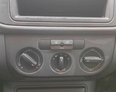 Красный Фольксваген Гольф Плюс, объемом двигателя 1.8 л и пробегом 298 тыс. км за 5780 $, фото 23 на Automoto.ua