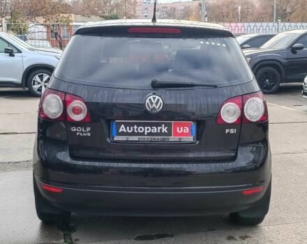 Красный Фольксваген Гольф Плюс, объемом двигателя 1.8 л и пробегом 298 тыс. км за 5780 $, фото 8 на Automoto.ua