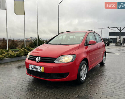 Червоний Фольксваген Golf Plus, об'ємом двигуна 1.6 л та пробігом 195 тис. км за 5999 $, фото 1 на Automoto.ua