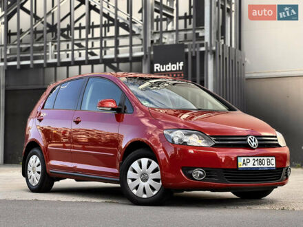 Червоний Фольксваген Golf Plus, об'ємом двигуна 1.4 л та пробігом 93 тис. км за 9300 $, фото 1 на Automoto.ua