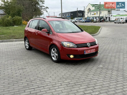Фольксваген Гольф Плюс 2010 в Белой Церкве на Automoto.ua Красный Фольксваген Гольф Плюс, объемом двигателя 1.4 л и пробегом 161 тыс. км за 8900 $, фото 1 на Automoto.ua