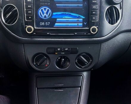 Фольксваген Гольф Плюс, объемом двигателя 1.4 л и пробегом 193 тыс. км за 6000 $, фото 8 на Automoto.ua