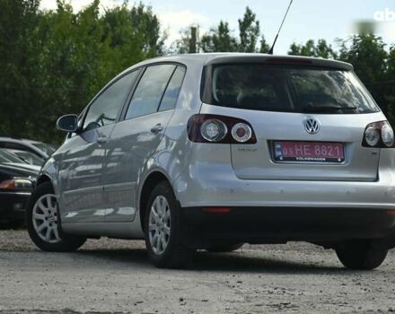 Фольксваген Гольф Плюс, объемом двигателя 1.6 л и пробегом 200 тыс. км за 7650 $, фото 6 на Automoto.ua