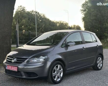 Фольксваген Гольф Плюс, объемом двигателя 1.6 л и пробегом 202 тыс. км за 6500 $, фото 9 на Automoto.ua