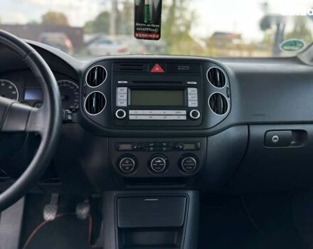 Фольксваген Гольф Плюс, объемом двигателя 1.6 л и пробегом 221 тыс. км за 6400 $, фото 27 на Automoto.ua