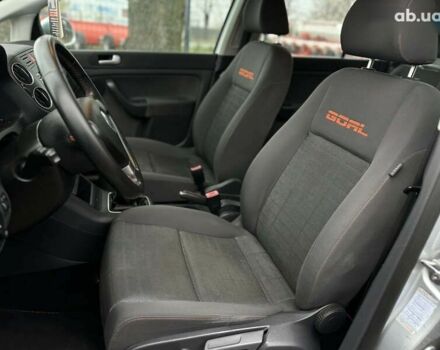 Фольксваген Golf Plus, об'ємом двигуна 1.6 л та пробігом 221 тис. км за 5999 $, фото 23 на Automoto.ua