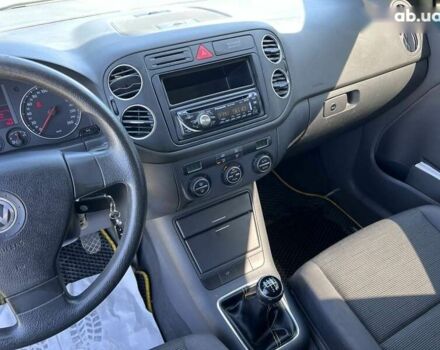 Фольксваген Гольф Плюс, объемом двигателя 1.6 л и пробегом 215 тыс. км за 5990 $, фото 14 на Automoto.ua