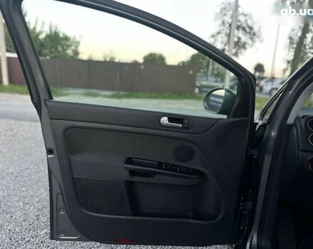 Фольксваген Гольф Плюс, объемом двигателя 1.6 л и пробегом 202 тыс. км за 6500 $, фото 22 на Automoto.ua