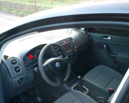 Фольксваген Гольф Плюс, объемом двигателя 1.9 л и пробегом 220 тыс. км за 5600 $, фото 2 на Automoto.ua