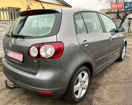 Фольксваген Гольф Плюс, объемом двигателя 1.6 л и пробегом 178 тыс. км за 6300 $, фото 7 на Automoto.ua