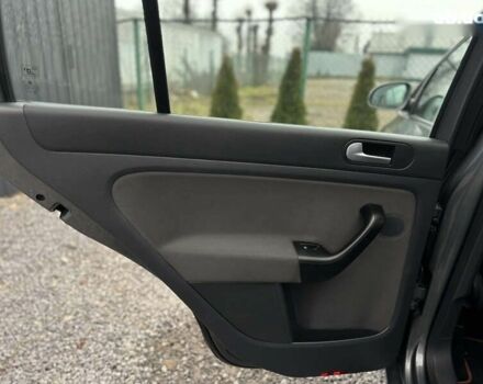 Фольксваген Golf Plus, об'ємом двигуна 1.6 л та пробігом 202 тис. км за 6500 $, фото 28 на Automoto.ua