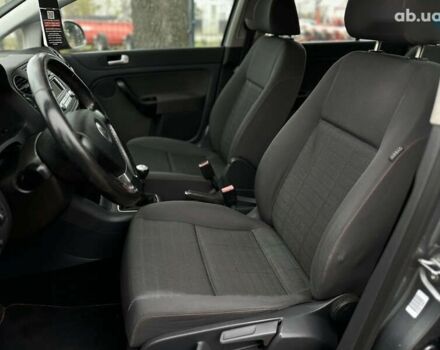 Фольксваген Golf Plus, об'ємом двигуна 1.6 л та пробігом 202 тис. км за 6500 $, фото 23 на Automoto.ua