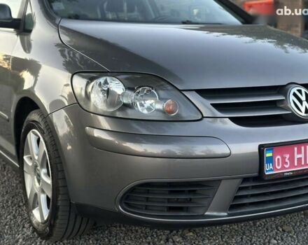 Фольксваген Гольф Плюс, объемом двигателя 1.6 л и пробегом 202 тыс. км за 6500 $, фото 4 на Automoto.ua