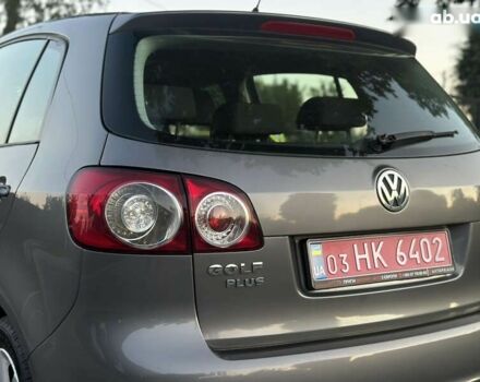 Фольксваген Гольф Плюс, объемом двигателя 1.6 л и пробегом 202 тыс. км за 6500 $, фото 21 на Automoto.ua