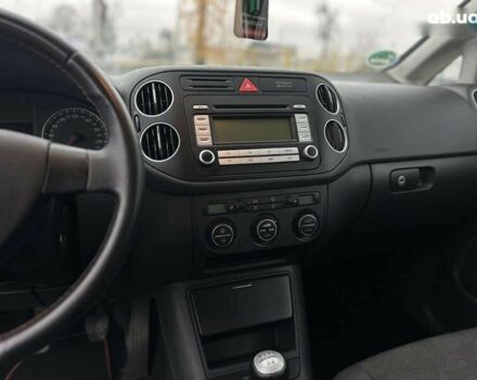 Фольксваген Golf Plus, об'ємом двигуна 1.6 л та пробігом 221 тис. км за 5999 $, фото 25 на Automoto.ua