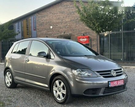 Фольксваген Гольф Плюс, объемом двигателя 1.6 л и пробегом 202 тыс. км за 6500 $, фото 3 на Automoto.ua