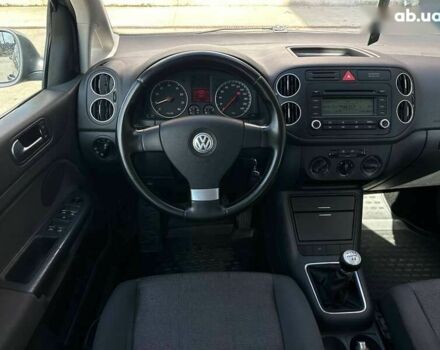 Фольксваген Гольф Плюс, объемом двигателя 1.4 л и пробегом 212 тыс. км за 5500 $, фото 18 на Automoto.ua
