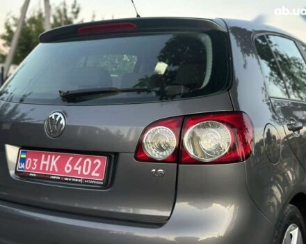 Фольксваген Гольф Плюс, объемом двигателя 1.6 л и пробегом 202 тыс. км за 6500 $, фото 15 на Automoto.ua