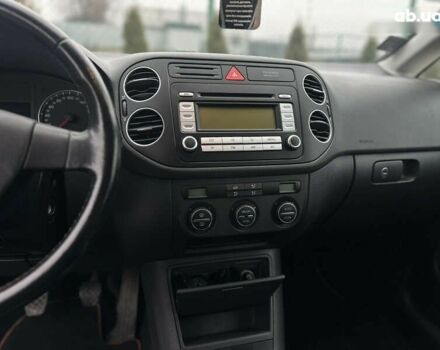 Фольксваген Golf Plus, об'ємом двигуна 1.6 л та пробігом 202 тис. км за 6500 $, фото 24 на Automoto.ua