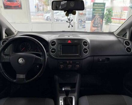 Фольксваген Гольф Плюс, объемом двигателя 1.6 л и пробегом 283 тыс. км за 6490 $, фото 23 на Automoto.ua